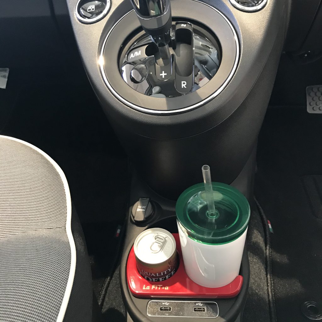 FIAT 500 専用『Café Holder』｜フィアット／アバルト高前スタッフ